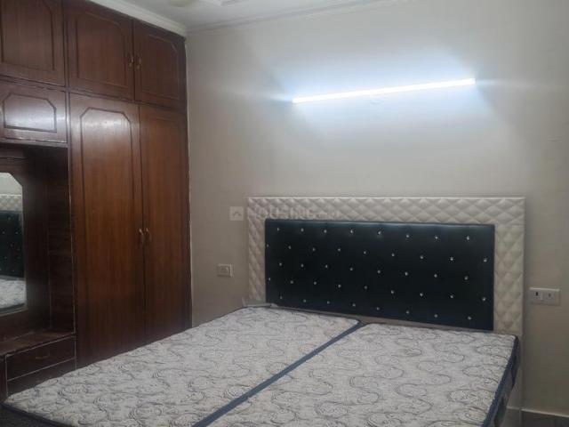 3 BHK Independent Builder Floor in Malviya Nagar for rent New Delhi. The reference number is 20913148