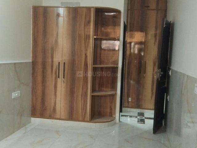 3 BHK Independent Builder Floor in Mansarover Garden for rent New Delhi. The reference number is 20192775