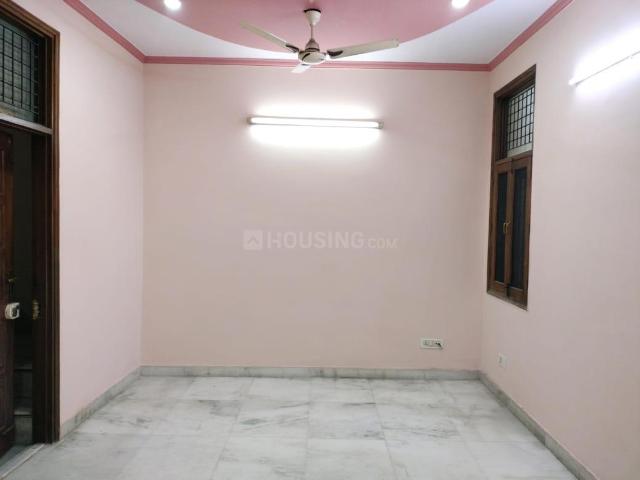 3 BHK Independent Builder Floor in Mansarover Garden for rent New Delhi. The reference number is 20614298