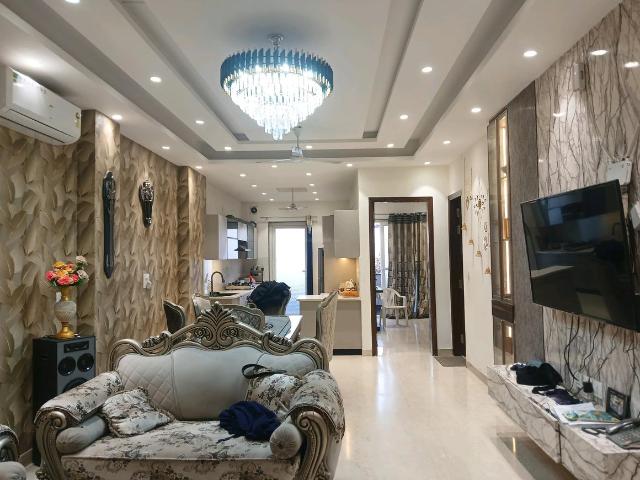 3 BHK Independent Builder Floor in Mansarover Garden for resale New Delhi. The reference number is 16351679