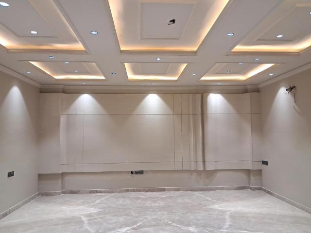 3 BHK Independent Builder Floor in Mansarover Garden for resale New Delhi. The reference number is 19894442