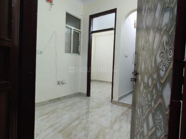 3 BHK Independent Builder Floor in Mayur Vihar Phase 1 for rent New Delhi. The reference number is 19513392