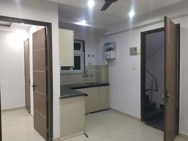 3 BHK Independent Builder Floor in Mayur Vihar Phase 1 for rent New Delhi. The reference number is 19544449