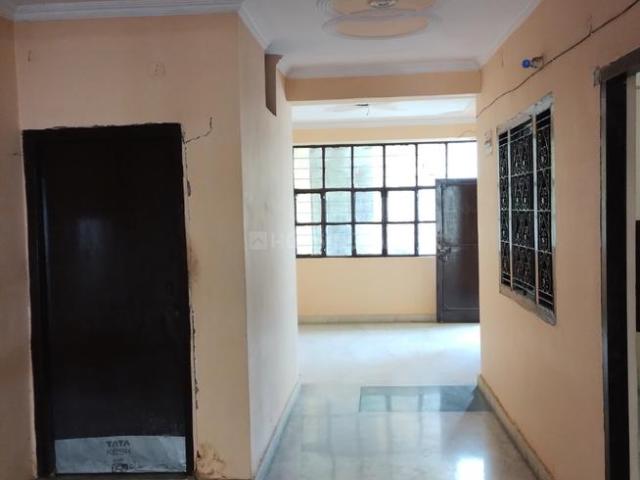 3 BHK Independent Builder Floor in Mayur Vihar Phase 1 for rent New Delhi. The reference number is 19746839