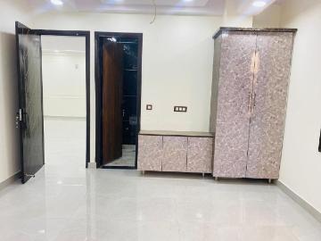 3 BHK Independent Builder Floor in Mayur Vihar Phase 1 for rent New Delhi. The reference number is 20116155