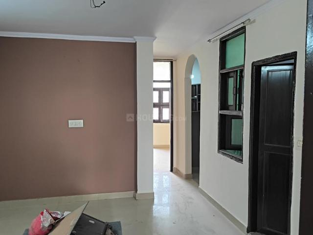 3 BHK Independent Builder Floor in Mayur Vihar Phase 1 for rent New Delhi. The reference number is 20754449