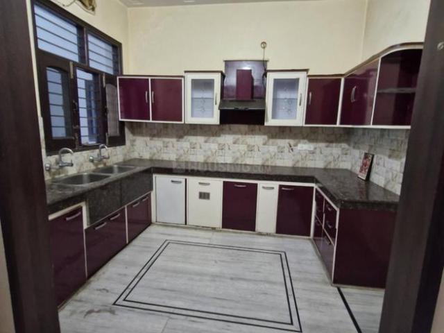3 BHK Independent Builder Floor in Model Town for rent Bathinda. The reference number is 21032836