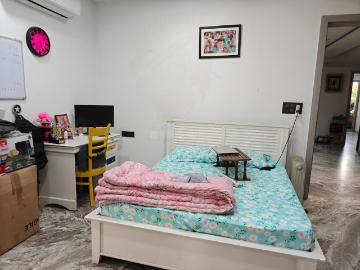 3 BHK Independent Builder Floor in Model Town for rent New Delhi. The reference number is 20193939