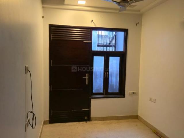 3 BHK Independent Builder Floor in Model Town for rent New Delhi. The reference number is 20350095