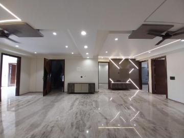 3 BHK Independent Builder Floor in Model Town for resale New Delhi. The reference number is 20422028