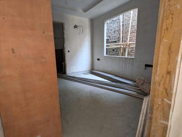 3 BHK Independent Builder Floor in Model Town for resale New Delhi. The reference number is 20559887
