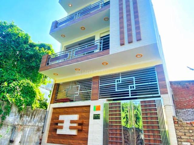 3 BHK Independent Builder Floor in Naini for rent Allahabad. The reference number is 12471497