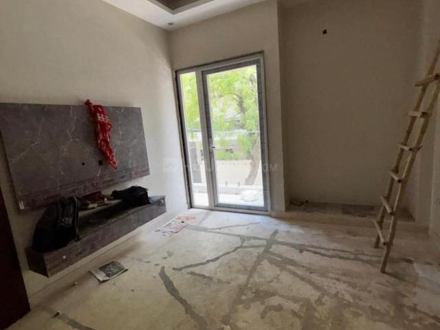 3 BHK Independent Builder Floor in Naraina for resale New Delhi. The reference number is 18947656