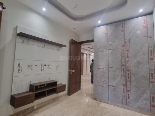 3 BHK Independent Builder Floor in Naraina for resale New Delhi. The reference number is 19971583