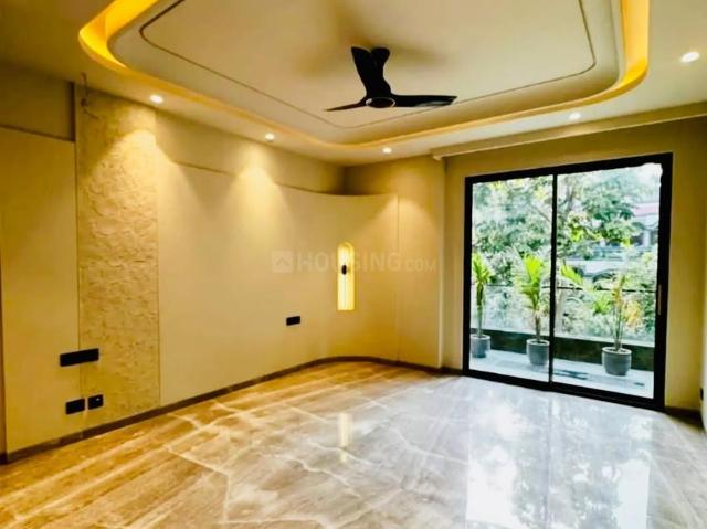 3 BHK Independent Builder Floor in Naraina for resale New Delhi. The reference number is 20299656