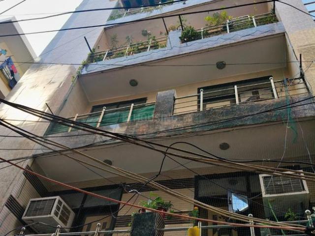 3 BHK Independent Builder Floor in Nawada for rent New Delhi. The reference number is 21359944