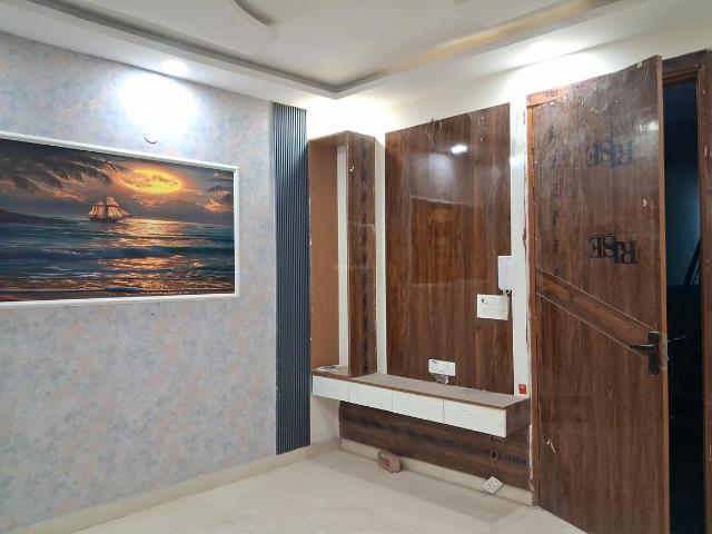 3 BHK Independent Builder Floor in Nawada for resale New Delhi. The reference number is 20744434