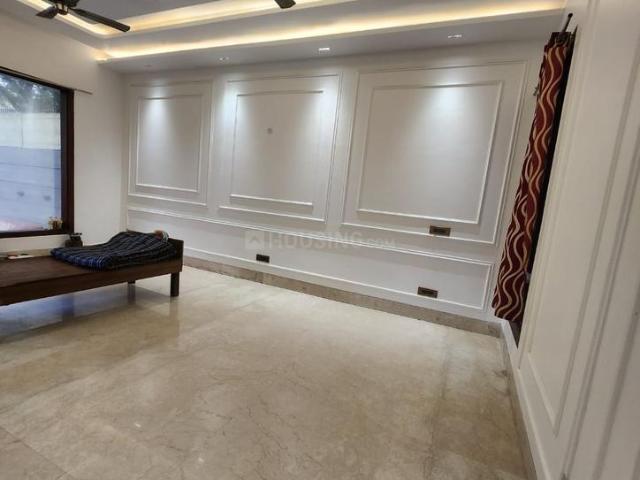 3 BHK Independent Builder Floor in Navjeevan Vihar for rent New Delhi. The reference number is 11221894