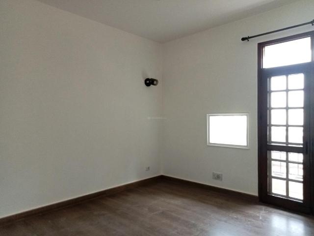 3 BHK Independent Builder Floor in New Friends Colony for resale New Delhi. The reference number is 21271866