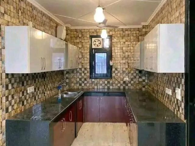 3 BHK Independent Builder Floor in New Rajinder Nagar for rent New Delhi. The reference number is 19576173