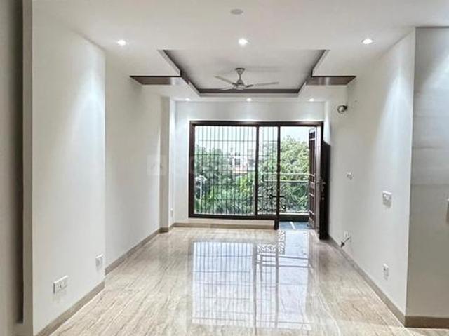 3 BHK Independent Builder Floor in New Rajinder Nagar for rent New Delhi. The reference number is 21104378