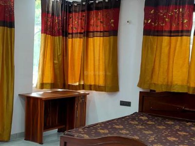 3 BHK Independent Builder Floor in New Rajinder Nagar for rent New Delhi. The reference number is 8194835