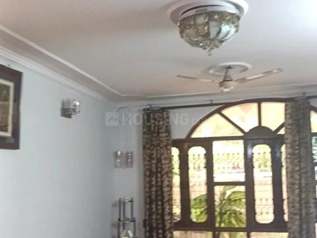 3 BHK Independent Builder Floor in New Rajinder Nagar for resale New Delhi. The reference number is 20958629