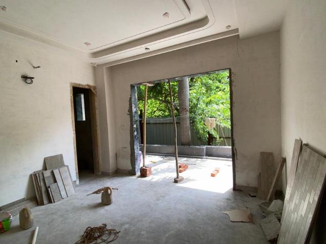 3 BHK Independent Builder Floor in Nizamuddin West for resale New Delhi. The reference number is 21015709