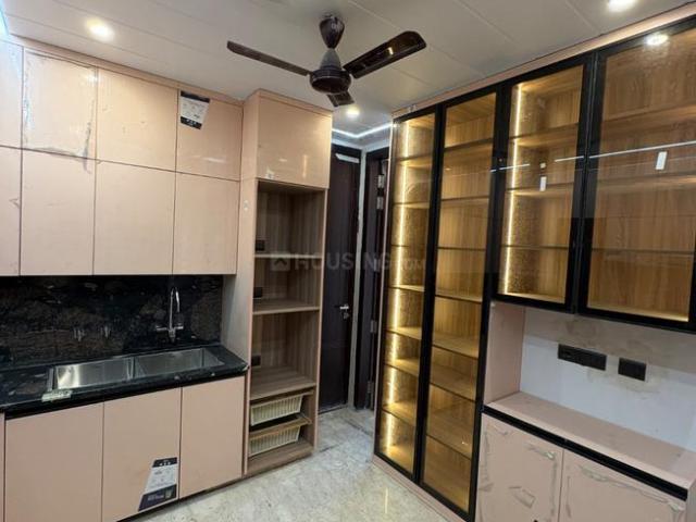 3 BHK Independent Builder Floor in AGCR Enclave for rent New Delhi. The reference number is 19339980