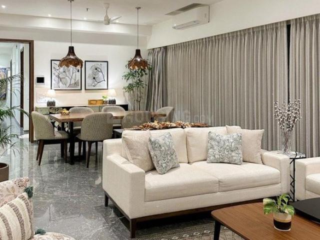 3 BHK Independent Builder Floor in AGCR Enclave for resale New Delhi. The reference number is 19877818