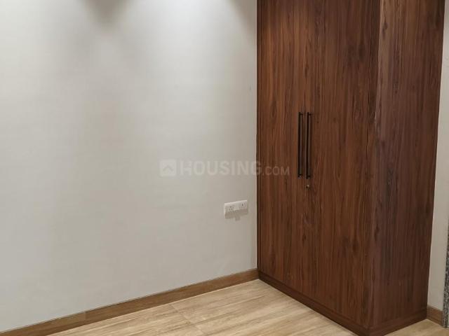 3 BHK Independent Builder Floor in AGCR Enclave for resale New Delhi. The reference number is 21233152