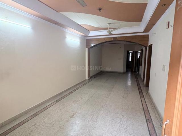 3 BHK Independent Builder Floor in Anand Vihar for rent New Delhi. The reference number is 19979976