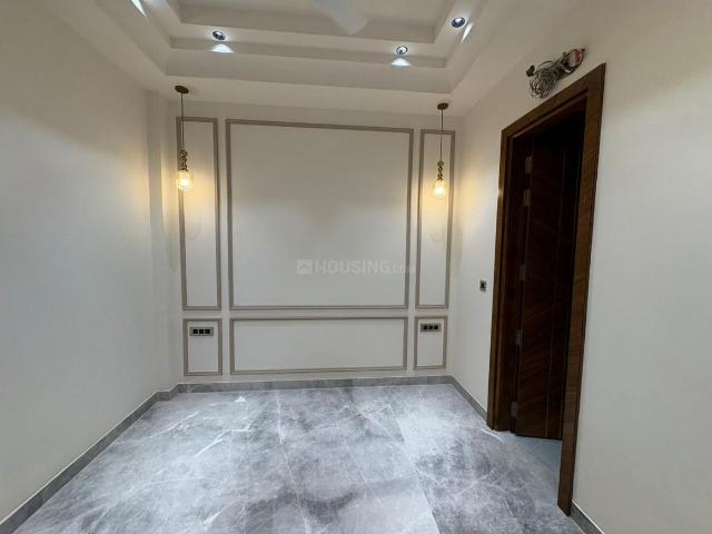 3 BHK Independent Builder Floor in Anand Vihar for rent New Delhi. The reference number is 20804013