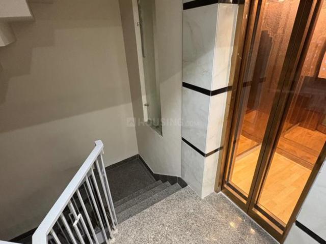 3 BHK Independent Builder Floor in Anand Vihar for resale New Delhi. The reference number is 19233628
