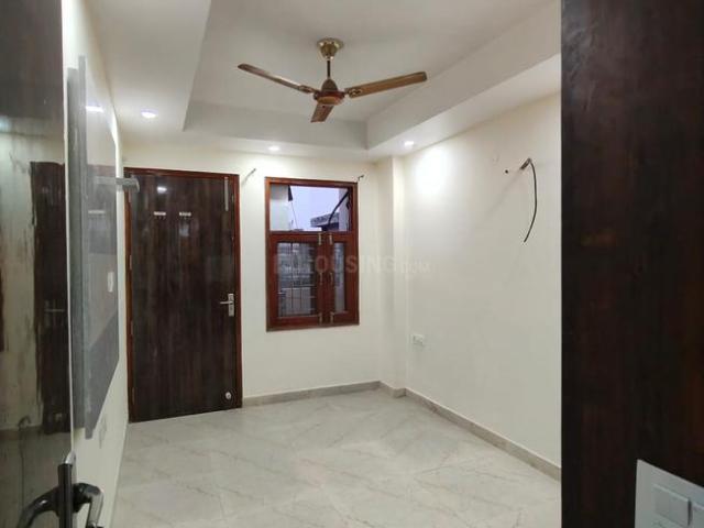 3 BHK Independent Builder Floor in Anand Vihar for resale New Delhi. The reference number is 19794844
