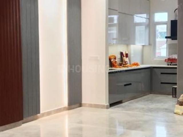 3 BHK Independent Builder Floor in Anand Vihar for resale New Delhi. The reference number is 19888076