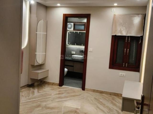 3 BHK Independent Builder Floor in Anand Vihar for resale New Delhi. The reference number is 20082471