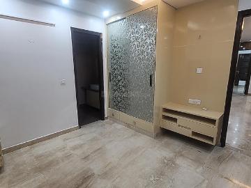 3 BHK Independent Builder Floor in Anand Vihar for resale New Delhi. The reference number is 20217616