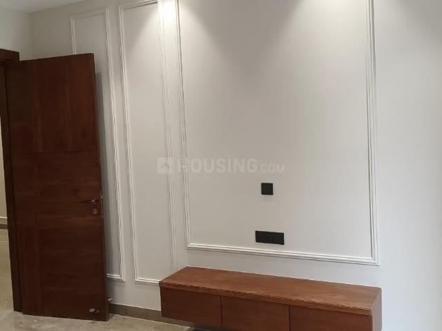 3 BHK Independent Builder Floor in Anand Vihar for resale New Delhi. The reference number is 20809991