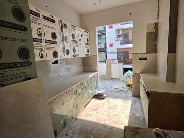 3 BHK Independent Builder Floor in Anand Vihar for resale New Delhi. The reference number is 21135836