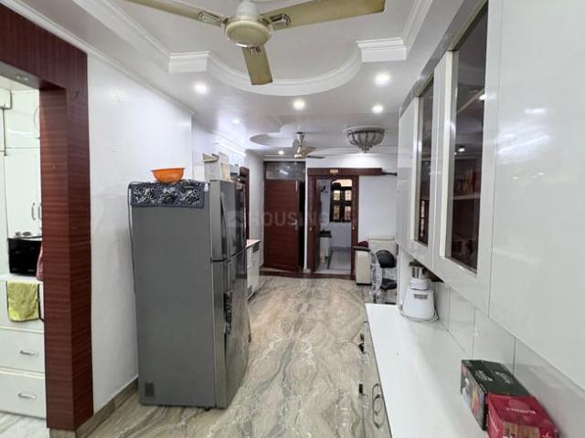 3 BHK Independent Builder Floor in Anand Vihar for resale New Delhi. The reference number is 21298593
