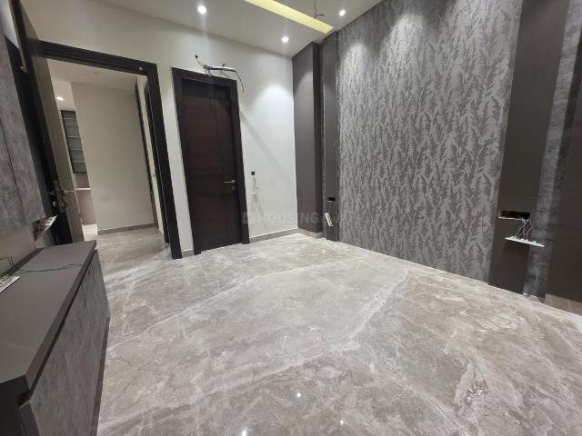 3 BHK Independent Builder Floor in Anand Vihar for resale New Delhi. The reference number is 21327315