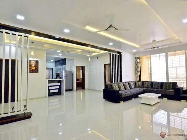 3 BHK Independent Builder Floor in Ashok Vihar for rent New Delhi. The reference number is 14627076