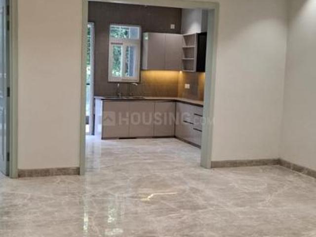 3 BHK Independent Builder Floor in Ashok Vihar for rent New Delhi. The reference number is 18106952