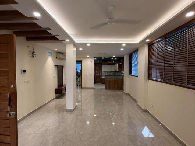 3 BHK Independent Builder Floor in Ashok Vihar for rent New Delhi. The reference number is 18440402