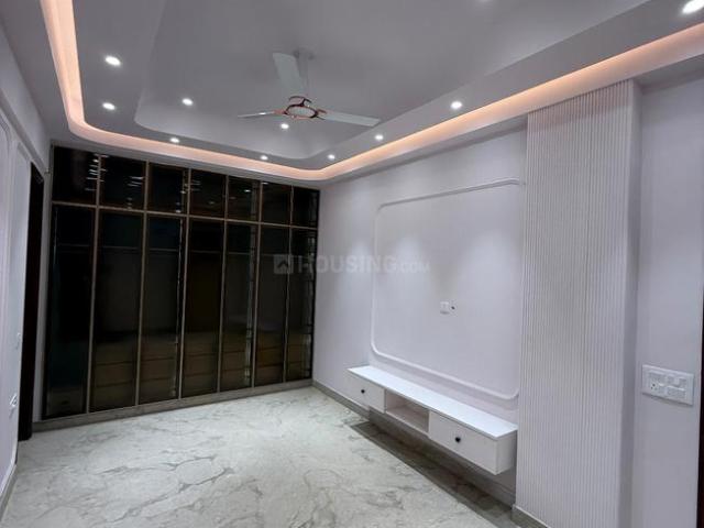 3 BHK Independent Builder Floor in Ashok Vihar for rent New Delhi. The reference number is 18853200