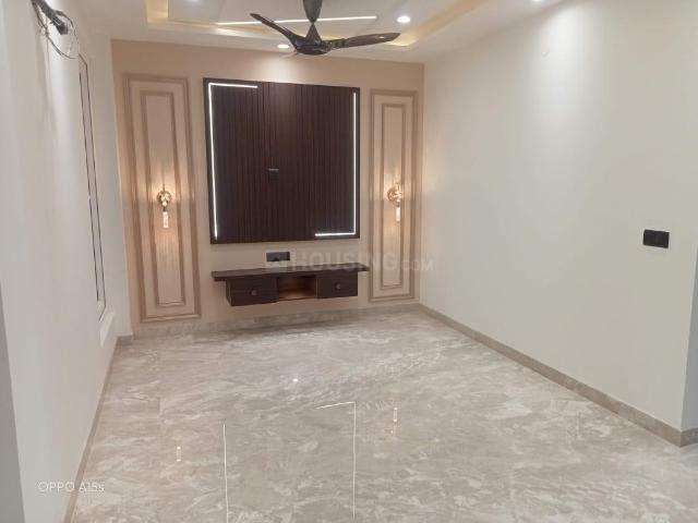 3 BHK Independent Builder Floor in Ashok Vihar for rent New Delhi. The reference number is 19675908