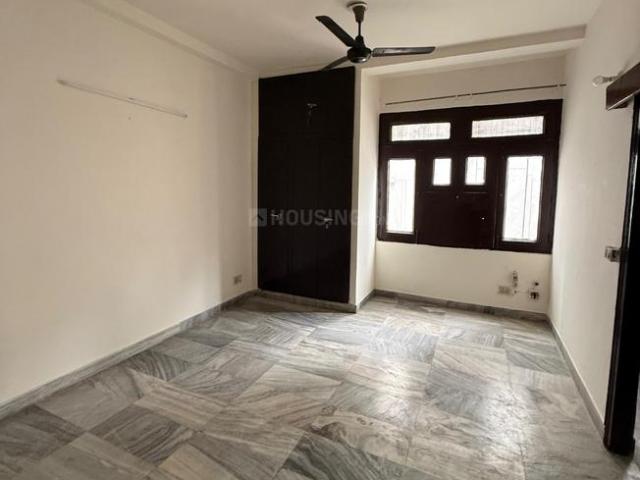 3 BHK Independent Builder Floor in Ashok Vihar for rent New Delhi. The reference number is 19924627