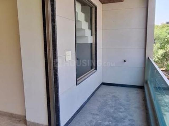 3 BHK Independent Builder Floor in Ashok Vihar for rent New Delhi. The reference number is 20046178