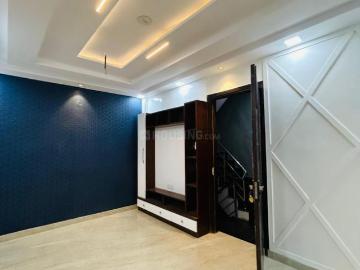 3 BHK Independent Builder Floor in Ashok Vihar for rent New Delhi. The reference number is 20546409